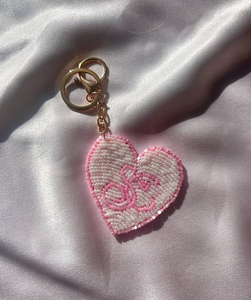 Porte-clés initial personnalisable en perles de rocaille, motif animal classique, écologique, simple, breloque de sac de mariage en forme de cœur, MULTI CRAFT - Product Image 1