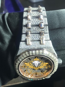 Reloj de Pulsera de Cuarzo con Incrustaciones de Moissanita, Correa de Acero Inoxidable, Esfera de Cristal, Joyería de Lujo Personalizada - Product Image 3