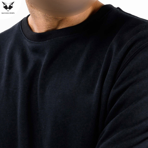 Ensemble de survêtement noir uni pour homme, coupe ajustée, dernière conception, confortable, en tissu de qualité supérieure, idéal pour le jogging et la gym, vente en gros - Product Image 6