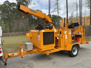 Broyeur à bois mobile Vermeer monté sur remorque, équipement de traitement du bois, machine forestière haute productivité à vendre - Product Image 4