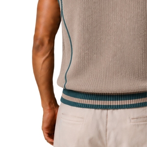 Gilet pull sans manches en tricot pour homme, col en V, couleur beige sable avec contraste bleu sarcelle, personnalisable avec logo, en laine et acrylique, vente en gros OEM - Product Image 6