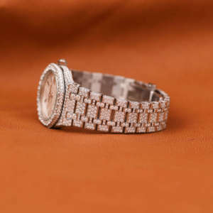 Montre de luxe pour homme avec diamants, boîtier en alliage, mouvement à quartz ETA, cadran de 41 mm, verre saphir, fermoir papillon, usage quotidien - Product Image 2