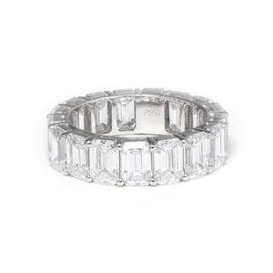 Anillo de Eternidad con Diamantes de Laboratorio Corte Esmeralda de 6*4 mm en Platino Pt950, Anillo de Boda y Aniversario con Cesta de Puntas Compartidas - Product Image 6