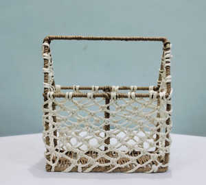 Cesta de yute con forma de triángulo ecológica versátil, cesta de regalo, cesta decorativa para plantas, flores y adornos - Product Image 3