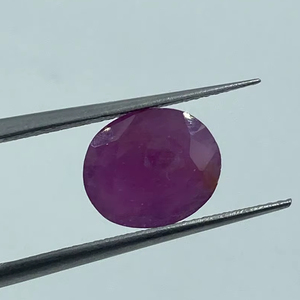 Gema de Corindón Rubí Natural de Forma Ovalada, Color Púrpura AF, Corte Original, 9x10.50mm, 2.99 Quilates, para Joyería - Product Image 1
