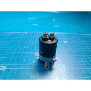 Condensador Electrolítico de Aluminio NIPPON CHEMI-CON 51V808 Usado Como Pieza de Repuesto para Equipos de Semiconductores - Product Image 2