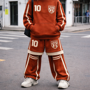 Créez votre propre survêtement d'hiver en polaire tissé pour homme, inspiré du football, avec capuche - Style streetwear - Product Image 4