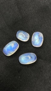 Lote certificado de piedras sueltas de piedra lunar natural arcoíris con forma de cojín, cabujones de 13.74 quilates para joyería - Product Image 2