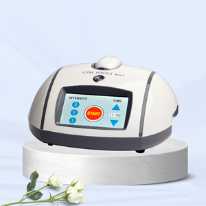 Herramienta Micro-Sónica de Doble Frecuencia ULTRAPERFECTmini Avanzada para un Acondicionamiento y Brillo Equilibrado de la Piel - Product Image 1