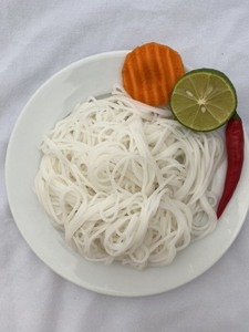 Fideos de Arroz Vietnamitas de Buena Calidad. Sin Gluten, Larga Duración, Perfecto para Restaurantes y Cocina Casera - Product Image 2