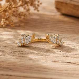 Marquise And Round Cut Lab Grown Diamond Classic Color E Clarity VVS 10K 14K 18K Solid Gold Diamond Engagement Ring For Women - Product Image 2