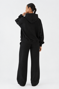 Ensemble survêtement décontracté pour femme : sweat à capuche oversize noir et pantalon large, imprimé graphique, style streetwear deux pièces - Product Image 2
