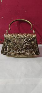 Traditional Handcrafted <b>Silver</b> Plated Metal <b>Clutch</b> With Intricate Embossed Floral Design And Matching Rigid Handle Wholesale - Product Image 4