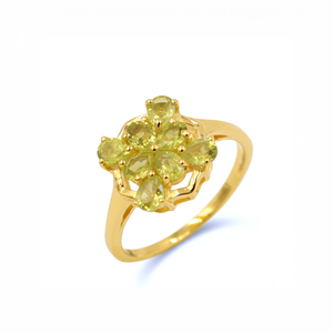 925 Sterling Silver Floral Peridot Ring 8 Pear Shape Green <b>Stone</b> Flower Design 1 Micron Gold Plated Jewelry - Product Image 1
