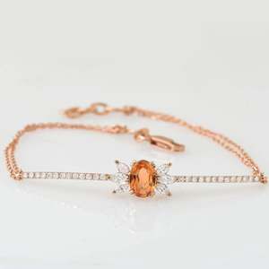 สร้อยข้อมือแซฟไฟร์สีส้ม แซฟไฟร์สีส้มธรรมชาติแท้ เครื่องประดับประจำเดือนเกิด ของขวัญสำหรับคนรัก - Product Image 1