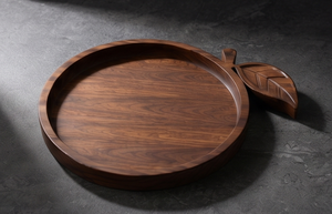 Plateau de service rond en bois de manguier teinté noyer, plateau décoratif en bois avec poignée en forme de fruit et bord surélevé - Product Image 5