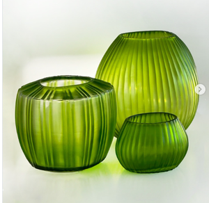 <b>Red</b> Glass <b>Vase</b> Set with Horizontal Ridges for Tabletop Decoration Minimalist Artistic Design - Product Image 6