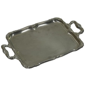 Plateaux de service rectangulaires en aluminium moulé avec bordure gaufrée, finition argentée, pour la maison et les hôtels, pour servir des aliments et des boissons sur table. - Product Image 5