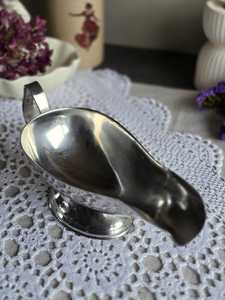 Salsera de Metal de Diseño para Servir en Mesas de Restaurante - Product Image 5
