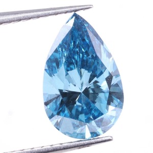 เพชรทรงลูกแพร์สีฟ้าแฟนซี 1.00 กะรัต เพาะเลี้ยงในห้องปฏิบัติการ สำหรับทำต่างหู ได้รับการรับรองจาก IGI มีเพชรเม็ดเดี่ยวทุกขนาดให้เลือก - Product Image 3