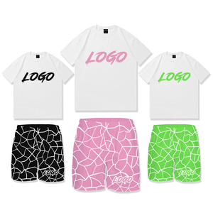Ensemble deux pièces décontracté pour homme : T-shirt d'été à manches courtes respirant et short, avec logo personnalisé OEM et motif uni - Product Image 1
