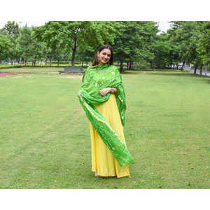 Robe longue en tissu tissé jaune narcisse avec col bijou, respirante, style simple, silhouette ample, taille XS, pour les occasions quotidiennes - Product Image 2