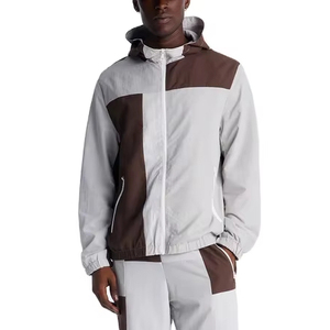 Chaqueta Deportiva Retro de Nailon con Cierre y Logotipo Bordado Personalizado, Chaqueta Cortavientos para Hombre - Product Image 1