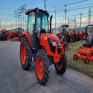 Tracteur à roues Kubota M7060 4x4 à vendre – Haute productivité, moteur Massey 70 CV avec composants essentiels : pompe et engrenages - Product Image 5
