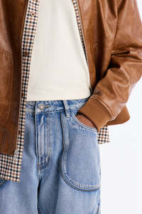 Jeans Unisex Holgados de Estilo Urbano al por Mayor, Diseño Personalizado, con Cierre, Lavados, Casuales, para Hombre - Product Image 3