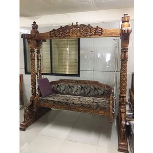 Columpio de Madera Estilo Heritage, Hecho con Madera de Primera Calidad, con Detalles Decorativos, Estructura Elegante, Asientos Cómodos, Precio de Mayoreo - Product Image 6