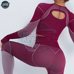 Leggings de yoga personalizados con logo para mujer, a la venta al por mayor, leggings para mujer en diferentes colores y diseños. - Product Image 4