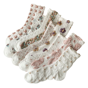 Calcetines de Mujer para Otoño, con Estampado Animal, Transpirables, Ecológicos, de Spandex, Poliéster y Algodón, con Volantes y Bordados, para Uso Diario - Product Image 1