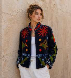Abrigo de Mujer de Terciopelo Artístico Hecho a Mano con Bordado Boho de Pájaro y Ojo Turco, Impresionante Chaqueta Boho para Mujer con Bordado Suzani - Product Image 1