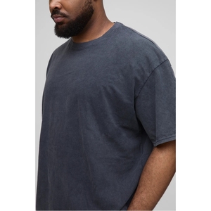 Paquete Económico de Camiseta y Pantalones Cortos Deportivos para Hombre, Ropa Deportiva para Gimnasio, Entrenamiento, Correr, Tela de Secado Rápido, Logotipo Personalizado, Venta al Por Mayor - Product Image 5