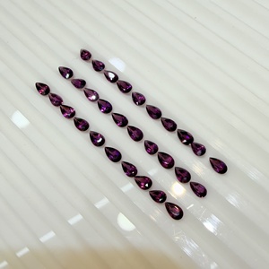 Lote de Gemas Sueltas de Granate Rodolita Natural Certificadas por A J Gems, Corte Ovalado, Facetadas, con Juego de Color, para Joyería, Provenientes de Rajasthan - Product Image 6