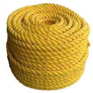 Cordage en PE torsadé de qualité supérieure, ligne d'amarrage marine, corde en PE résistante aux UV, cordage d'emballage et d'expédition - Product Image 1