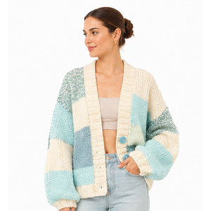 Cardigan en tricot color block pour femme, manches longues, col rond, boutonnage frontal, style décontracté pour l'automne, 100 % acrylique, tricoté à la main, manches bouffantes - Product Image 3
