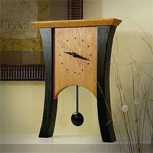 Reloj de Escritorio Clásico de Latón con Forma Rectangular, Números Romanos, Asa Superior, Elegante Reloj de Mesa Vintage para Oficina y Hogar - Product Image 6