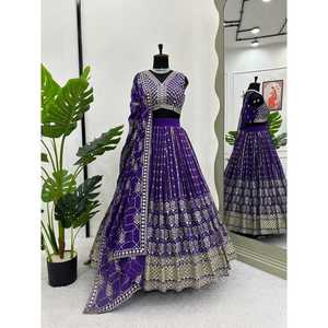 HILO GEORGETTE DE DISEÑADOR CON TRABAJO DE SECUENCIA LEHENGA CHOLI CON DUPATTA MORADO - Product Image 1