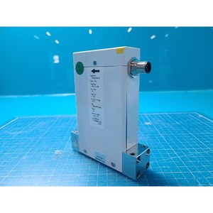 MKP Maru 7000PI 7000PI มารุ NH3 500SCCM ตัวควบคุมการไหลของมวลที่ใช้เป็นชิ้นส่วนอุปกรณ์เซมิคอนดักเตอร์รุ่นเก่า - Product Image 2
