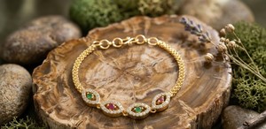 DIVYORO Bracelet chaîne plaqué or de luxe avec maillons ovales, bijoux à porter au quotidien pour femmes - Product Image 4