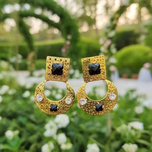 Gold Plated Pearl Diamond Chandelier Earrings-Ethnic Flower Design for Wedding Party Gift - Product Image 3