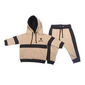 Conjuntos Deportivos Juveniles Elegantes de Algodón con Diseño Sólido, Servicio OEM, Material Transpirable, Sudadera para Niños con Tela Suave - Product Image 1