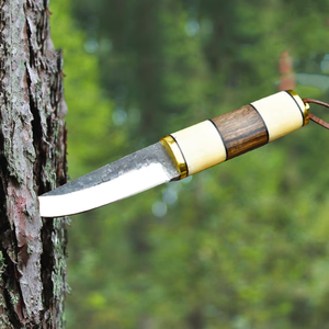 Cuchillo Vikingo Forjado a Mano, Cuchillo de Supervivencia de Acero al Carbono Hecho a Mano con Funda de Cuero, Hoja de Utilidad para Supervivencia al Aire Libre, Cuerno y Madera - Product Image 2