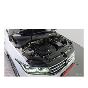 Volkswagen Tiguan 2.0 TDI 4Motion Prestige Diesel 2021, sièges en cuir, conduite à gauche, caméra de recul - 65 782 km - Product Image 6