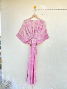 Kaftan de seda reciclada, Kaftan de seda Vintage para mujer, Kaftan de seda hermoso y ligero - Product Image 5