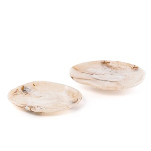 Cuenco de resina estilo herencia con pedestal, bandeja y platillos a juego para las noches de Ramadán y anfitrión elegante - Product Image 1