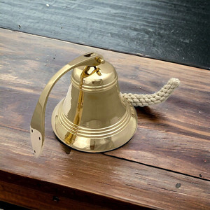 Cloche de bateau en laiton de 5 pouces, finition brillante, élégante, cloche marine murale |   Décoration maritime en laiton massif pour la maison Yach ME-3093 - Product Image 4