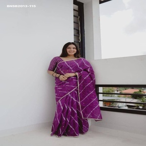 Sari de Seda Banarasi de Buena Calidad, Puro Kota con Tie-Dye Leheriya y Aari-Gota Butti en Toda la Prenda y Borde de Encaje - Exportador Indio - Product Image 1