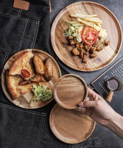 Exclusive Handmade Eco-Friendly Wooden Charger Dinner Plate Crafted From Mango Wood Classic Design for Wedding Occasions - Product Image 4